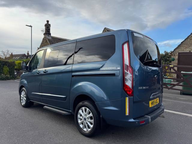 2019 Ford Tourneo Custom 2.0 310 EcoBlue Titanium Auto L1 Euro 6 (s/s) 5dr