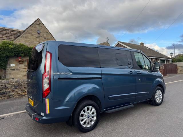2019 Ford Tourneo Custom 2.0 310 EcoBlue Titanium Auto L1 Euro 6 (s/s) 5dr