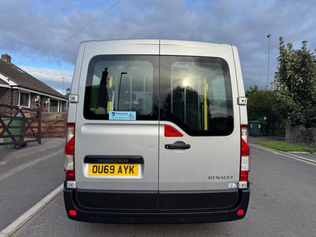 2019 Renault Master 2.3 dCi ENERGY 28 Business+ FWD SWB Euro 6 (s/s) 5dr