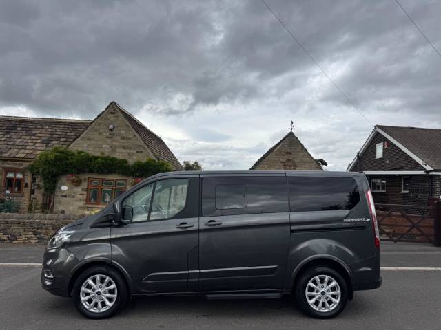 2019 Ford Tourneo Custom 2.0 310 EcoBlue Titanium L1 Euro 6 (s/s) 5dr