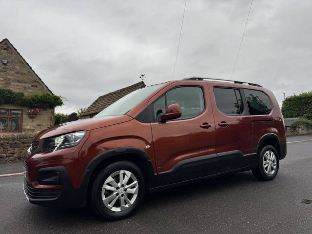 Peugeot Rifter 1.5 BlueHDi Allure Standard MPV Euro 6 5dr MPV Diesel Bronze
