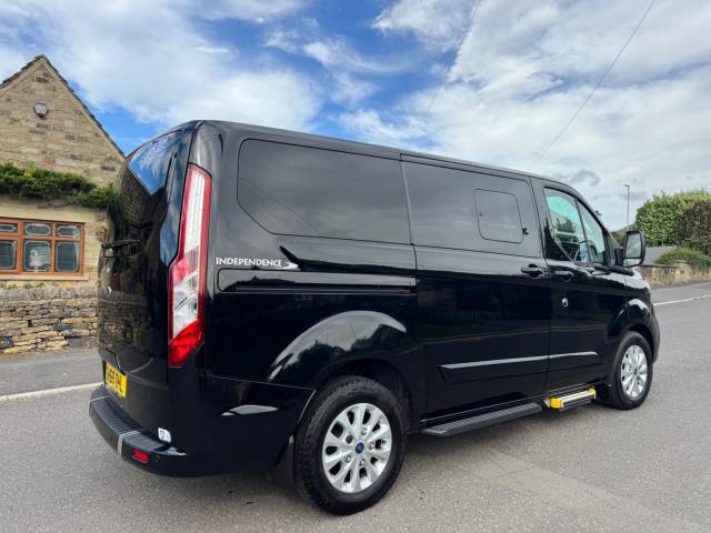 2019 Ford Tourneo Custom 2.0 320 EcoBlue Titanium Auto L1 Euro 6 (s/s) 5dr