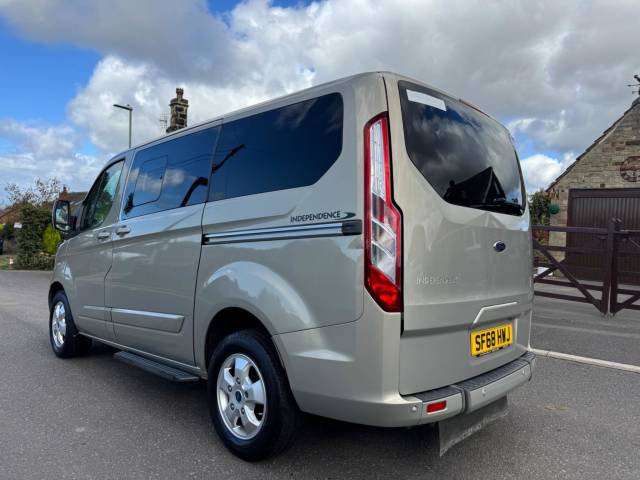 2018 Ford Tourneo Custom 2.0 310 EcoBlue Titanium L1 Euro 6 (s/s) 5dr