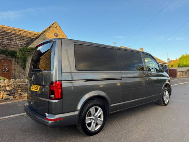 2020 Volkswagen Transporter Shuttle 2.0 TDI SE LWB Euro 6 (s/s) 5dr