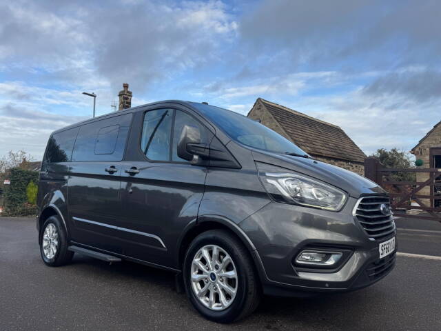 2018 Ford Tourneo Custom 2.0 310 EcoBlue Titanium L1 Euro 6 (s/s) 5dr
