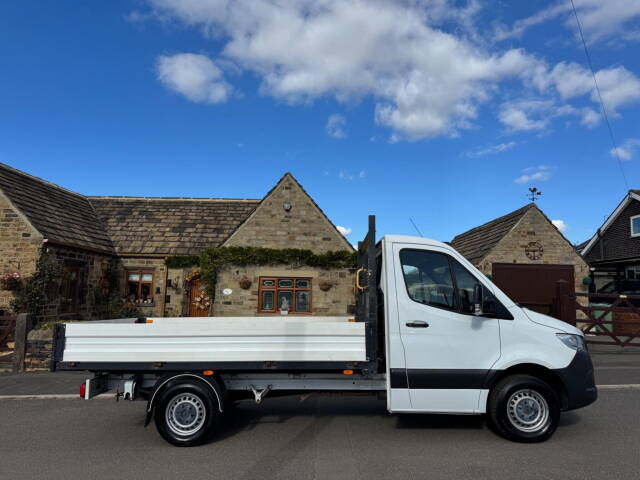 2023 Mercedes-Benz Sprinter 2.0 315 CDI Progressive RWD L2 Euro 6 (s/s) 2dr