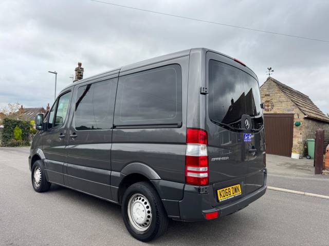 2019 Mercedes-Benz Sprinter 2.1 211 CDi BlueEFFICIENCY Panel Van 5dr Diesel 7G-Tronic RWD L1 (223 g/km, 112 bhp)