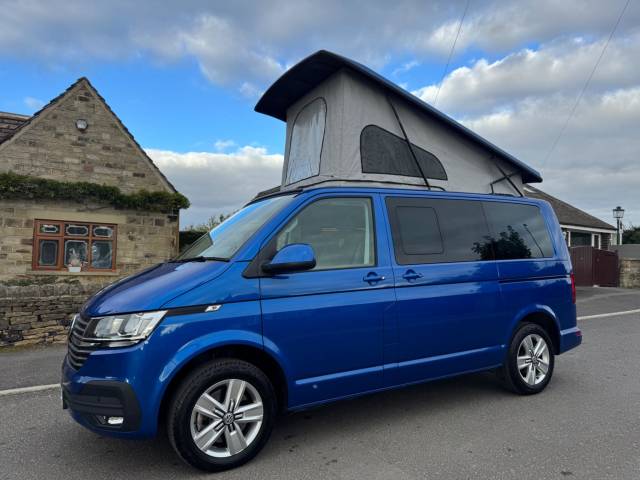 Volkswagen T6.1 Campervan VOLKSWAGEN TRANSPORTER 2.0 TDI T32 HIGHLINE DSG EURO 6 CAMPER VAN Campervan Diesel Blue