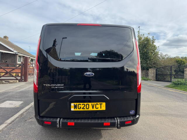 2020 Ford Tourneo Custom 2.0 320 EcoBlue Titanium Auto L1 Euro 6 (s/s) 5dr