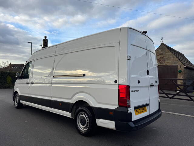 2021 Volkswagen Crafter 2.0 TDI CR35 Trendline FWD LWB High Roof Euro 6 (s/s) 5dr
