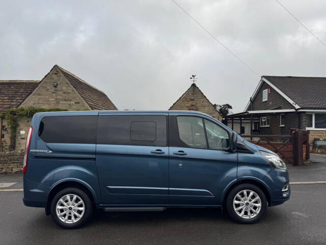 2019 Ford Tourneo Custom 2.0 320 EcoBlue Titanium L1 Euro 6 (s/s) 5dr